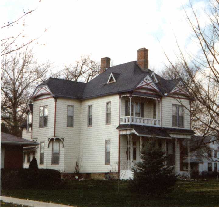 Frank X. Vivell House, Carrollton, IL - Photographed in 2000