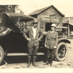 O.H. & Bell Vivell in Grays Mills WI, September 1921 (1 of 2 photos)